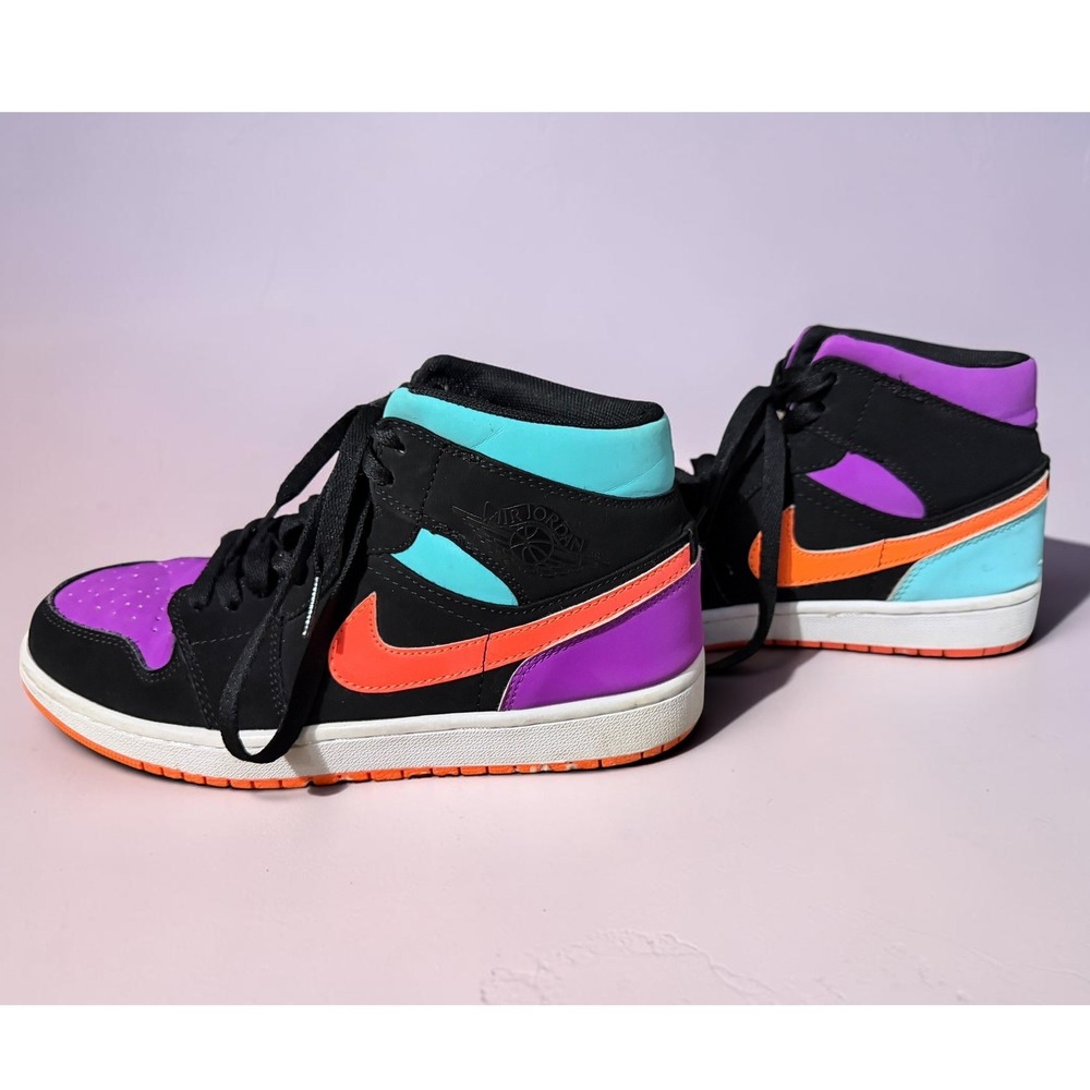 Nike - Air Jordan 1 Mid Multicolor "Candy" -Men's Size 7 - Women's 8.5 - Youth 7